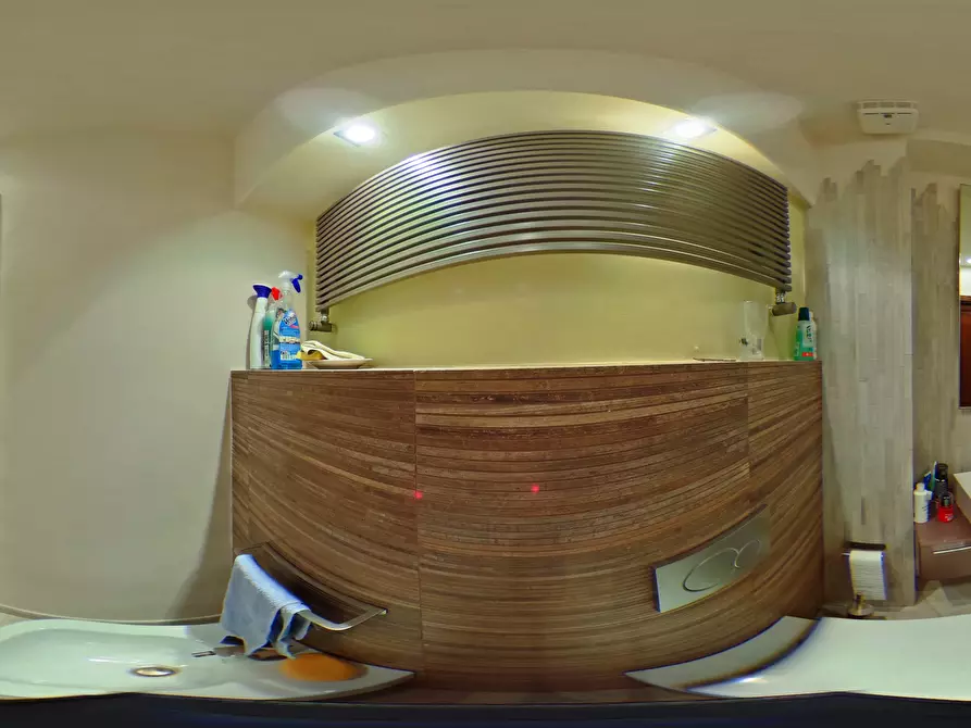 Immagine 25 di Palazzo in vendita  in Via della Forra a Lastra A Signa