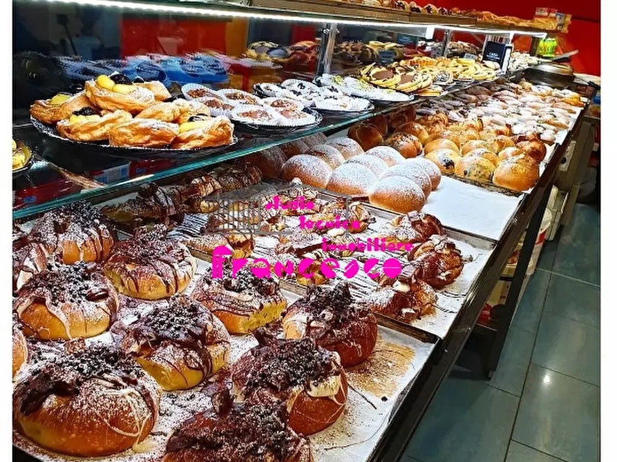 Immagine 7 di Attività commerciale in vendita  in Piazza Garibaldi a San Piero A Sieve