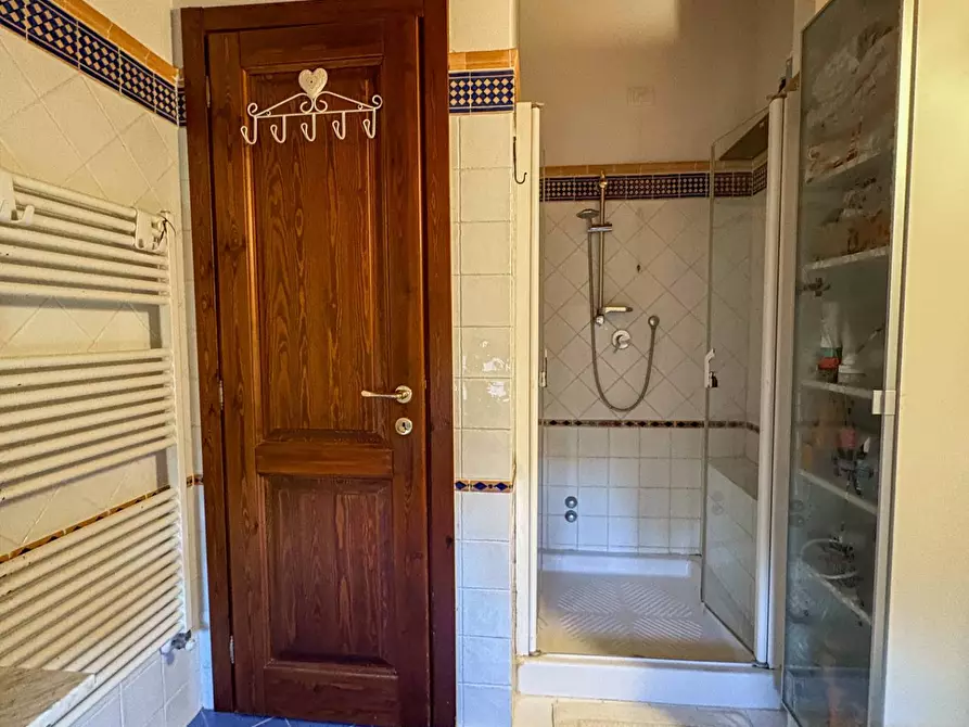 Immagine 33 di Villa in vendita  in Via di Novoli a Lastra A Signa