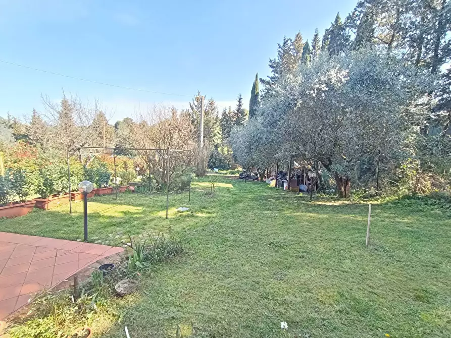Immagine 6 di Villa in vendita  in Via di Novoli a Lastra A Signa