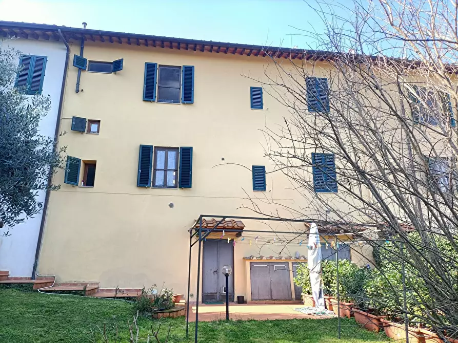 Immagine 35 di Villa in vendita  in Via di Novoli a Lastra A Signa