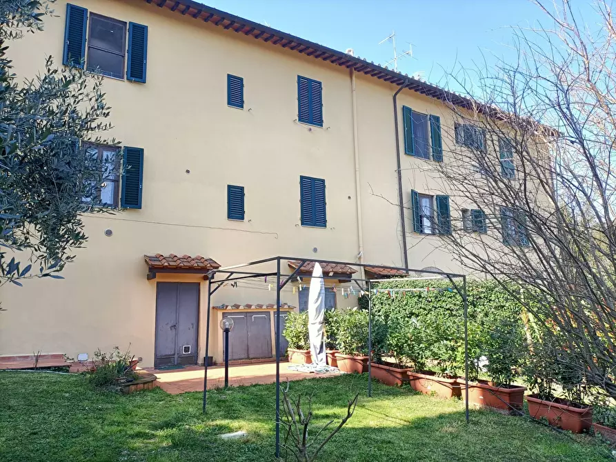 Immagine 22 di Villa in vendita  in Via di Novoli a Lastra A Signa