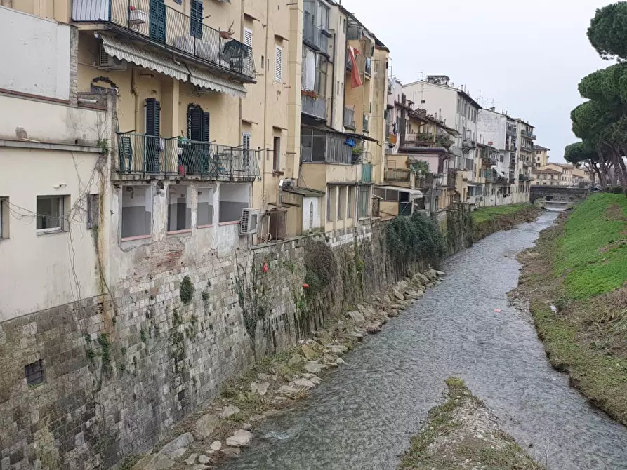Immagine 9 di Attività commerciale in vendita  in Piazza delle Cure a Firenze