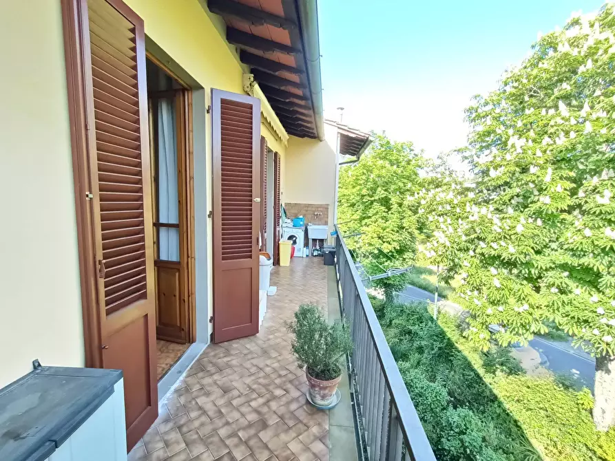 Immagine 8 di Appartamento in vendita  in Via della Repubblica a Impruneta