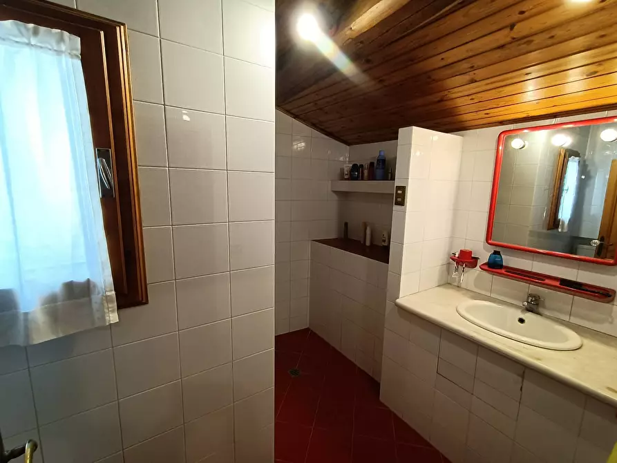 Immagine 12 di Appartamento in vendita  in Via della Repubblica a Impruneta