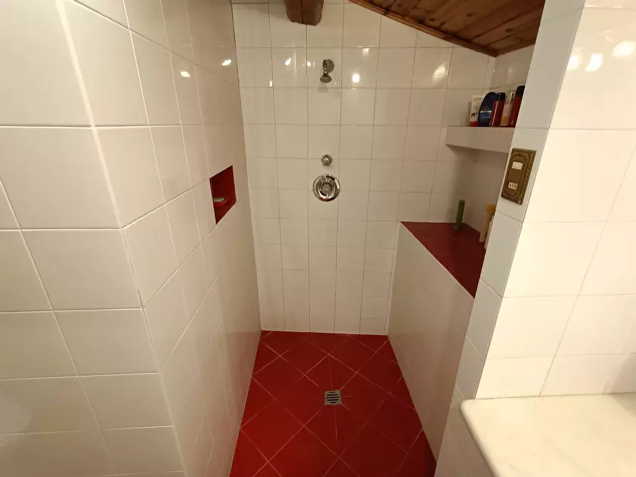 Immagine 22 di Appartamento in vendita  in Via della Repubblica a Impruneta