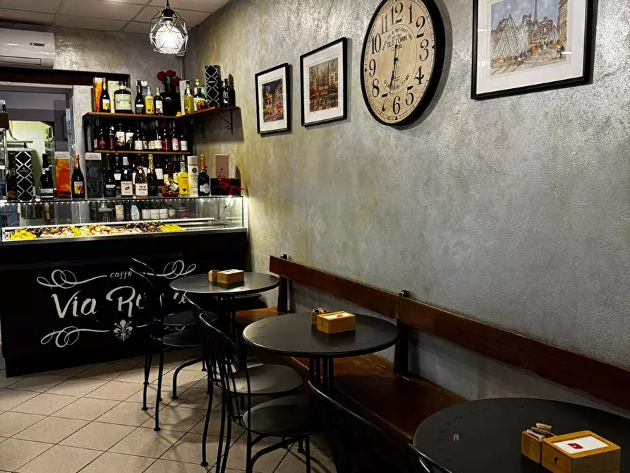 Immagine 2 di Attività commerciale in vendita  in Piazza Garibaldi a San Piero A Sieve