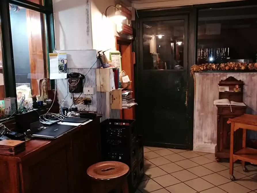 Immagine 7 di Attività commerciale in vendita  in Via di Barberino a Calenzano