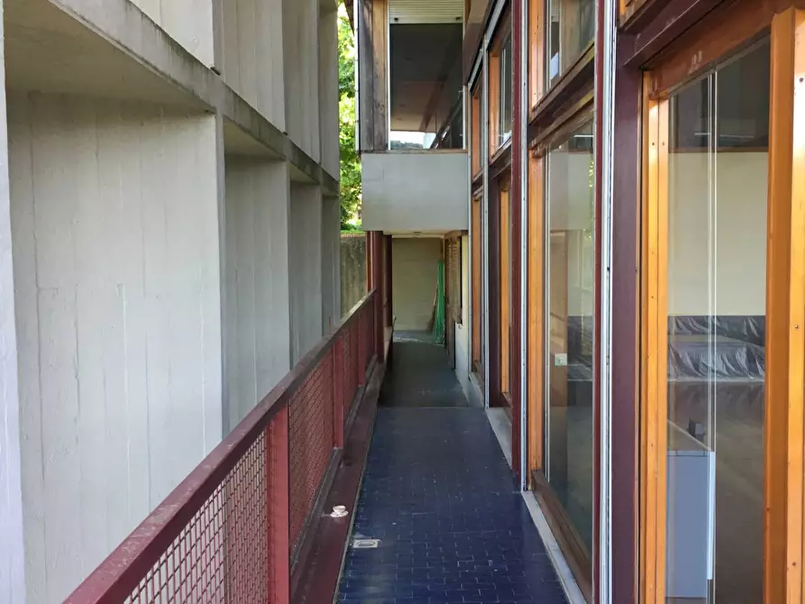 Immagine 29 di Villa in vendita  in via di San Miniato a Signa