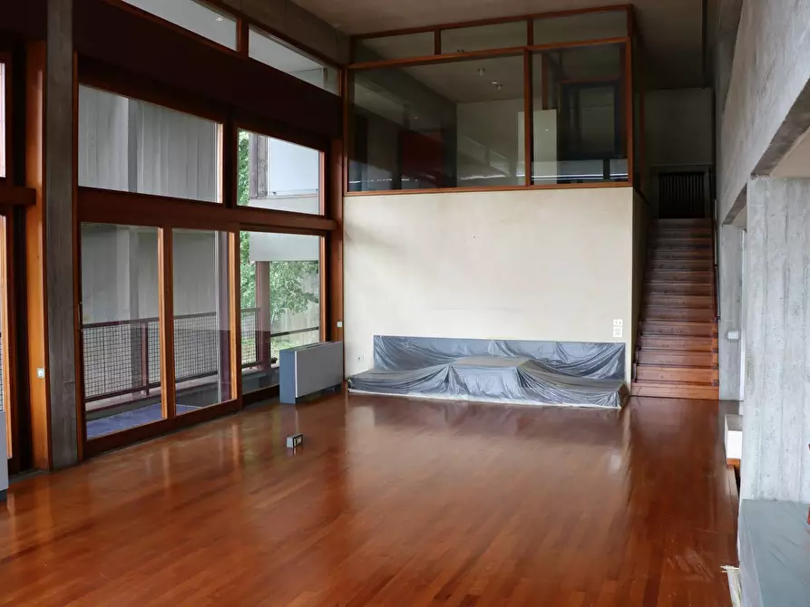 Immagine 12 di Villa in vendita  in via di San Miniato a Signa