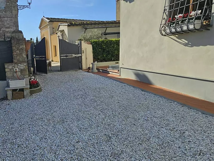 Immagine 10 di Casa indipendente in vendita  in Via di Carraia a Calenzano