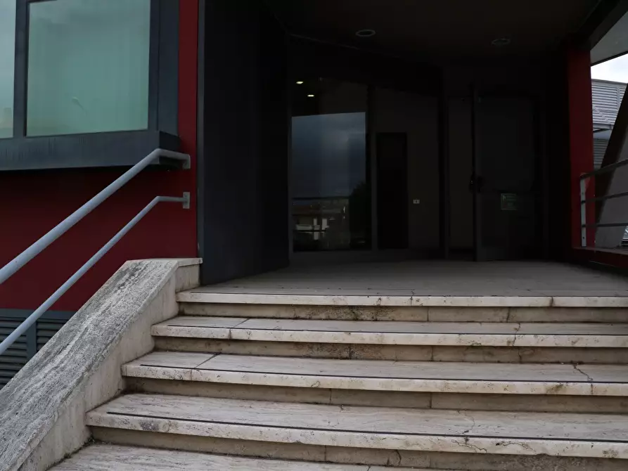 Immagine 3 di Ufficio in affitto  in Via Francesco Berni a Empoli