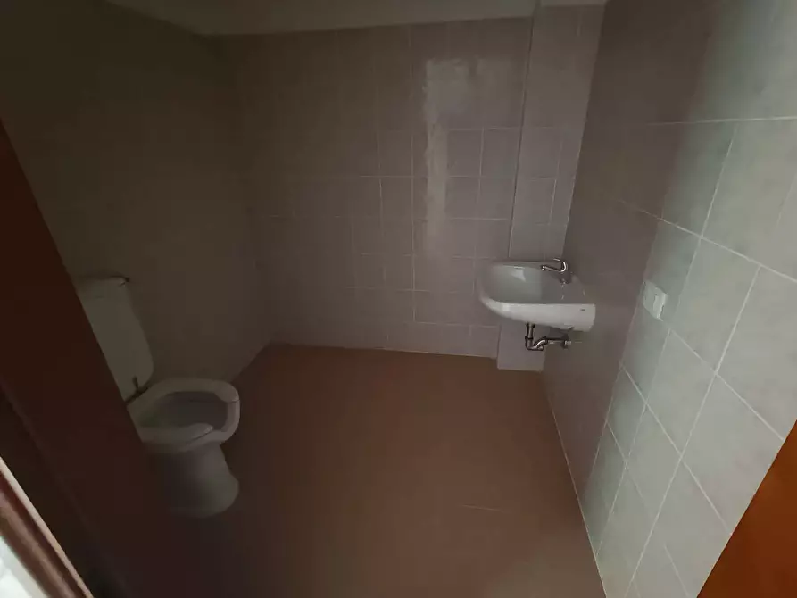 Immagine 11 di Ufficio in affitto  in Via Francesco Berni a Empoli