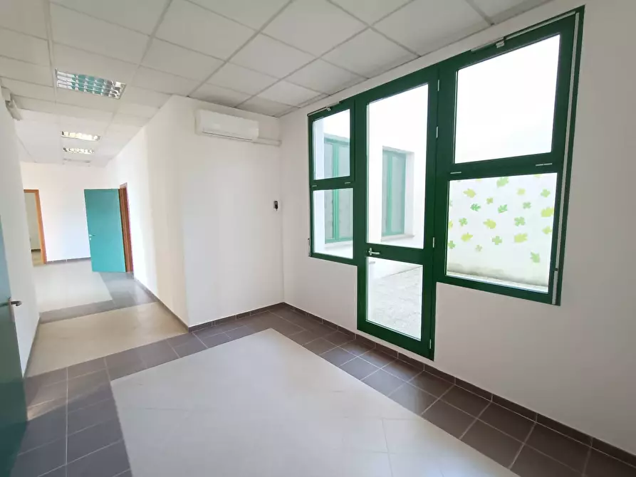 Immagine 14 di Ufficio in affitto  in Via Francesco Berni a Empoli