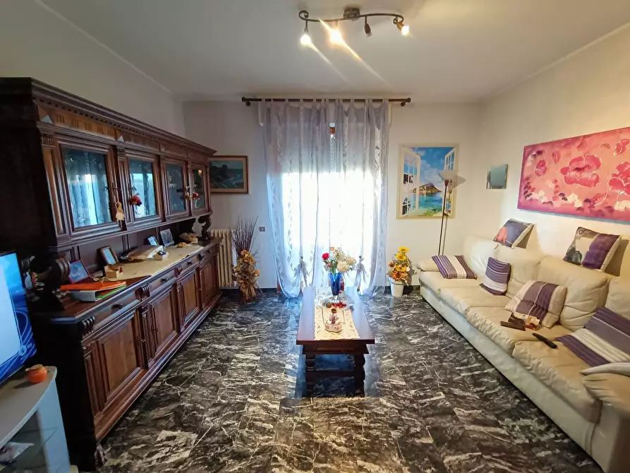 Immagine 3 di Appartamento in vendita  in Via San Bartolo A Cintoia a Firenze