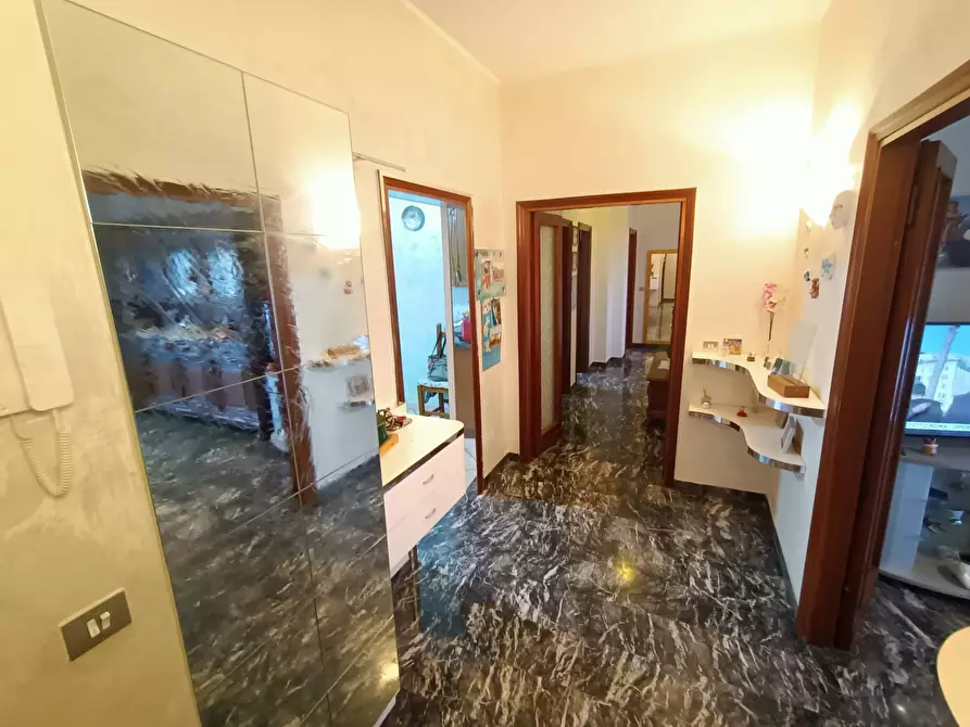 Immagine 2 di Appartamento in vendita  in Via San Bartolo A Cintoia a Firenze