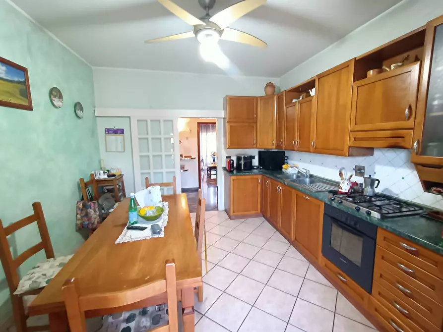 Immagine 17 di Appartamento in vendita  in Via San Bartolo A Cintoia a Firenze