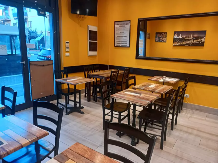 Immagine 4 di Attività commerciale in vendita  in Viale Pratese a Sesto Fiorentino