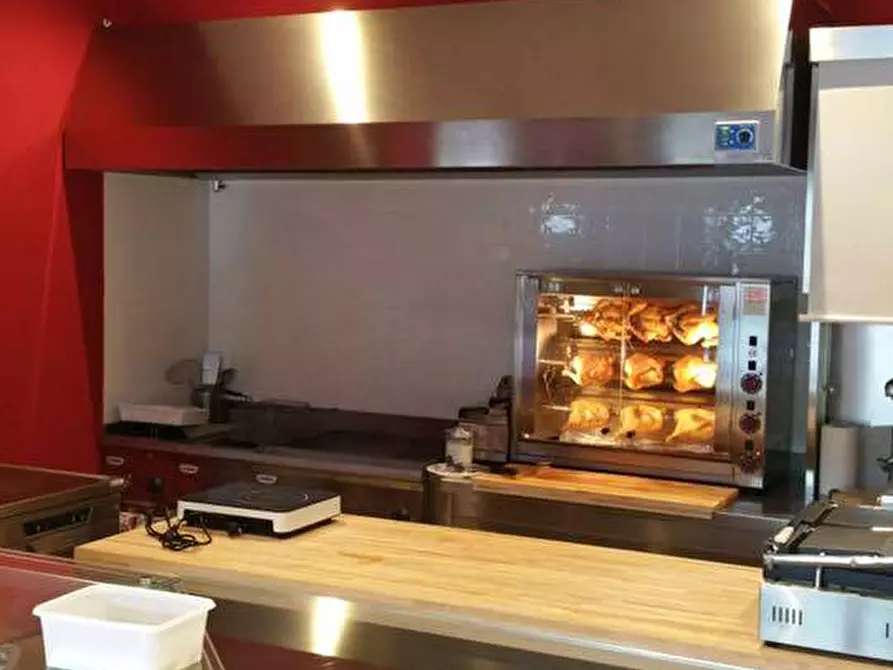 Immagine 9 di Attività commerciale in vendita  in Viale Pratese a Sesto Fiorentino