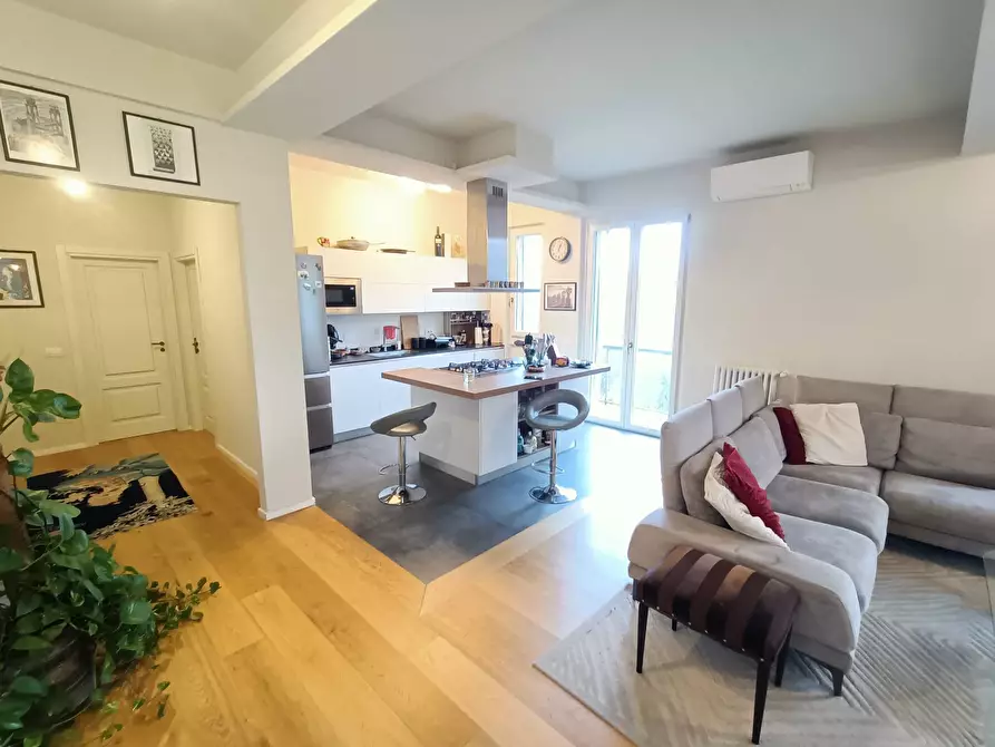 Immagine 3 di Appartamento in vendita  in Via del Lastrico a Firenze