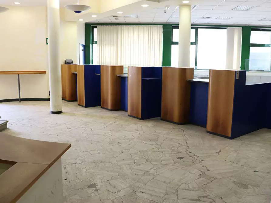 Immagine 24 di Ufficio in affitto  in Via Francesco Berni a Empoli