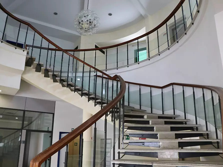 Immagine 22 di Ufficio in affitto  in Via Francesco Berni a Empoli