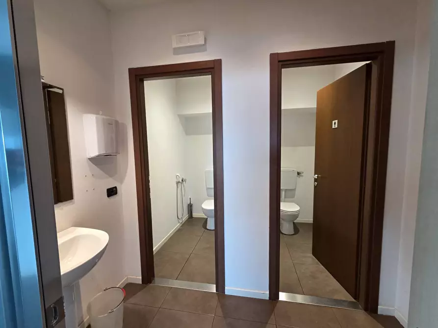 Immagine 8 di Ufficio in affitto  in Località la Torre Petrona a Scarperia E San Piero