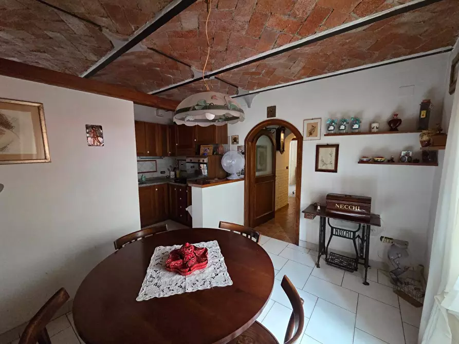 Immagine 3 di Casa indipendente in vendita  in via di barberino a Calenzano