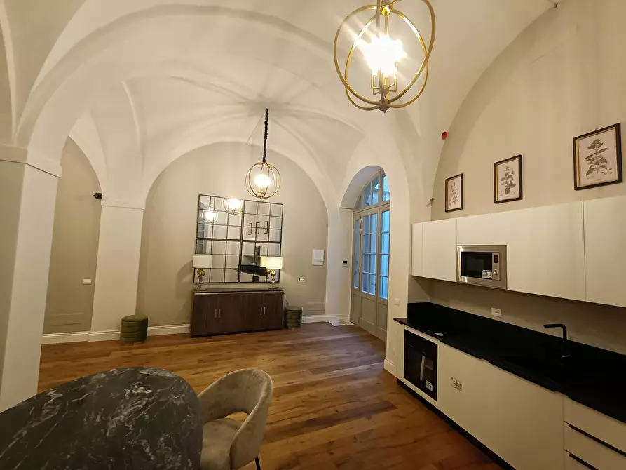 Immagine 7 di Appartamento in vendita  in Via Romana a Firenze