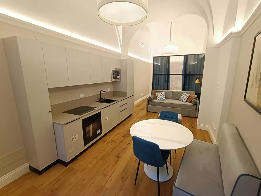 Immagine 2 di Appartamento in vendita  in Via Romana a Firenze