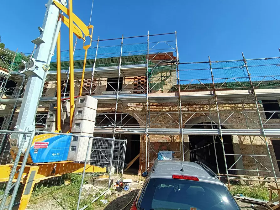 Immagine 6 di Rustico / casale in vendita  in Via Beata Giovanna a Signa