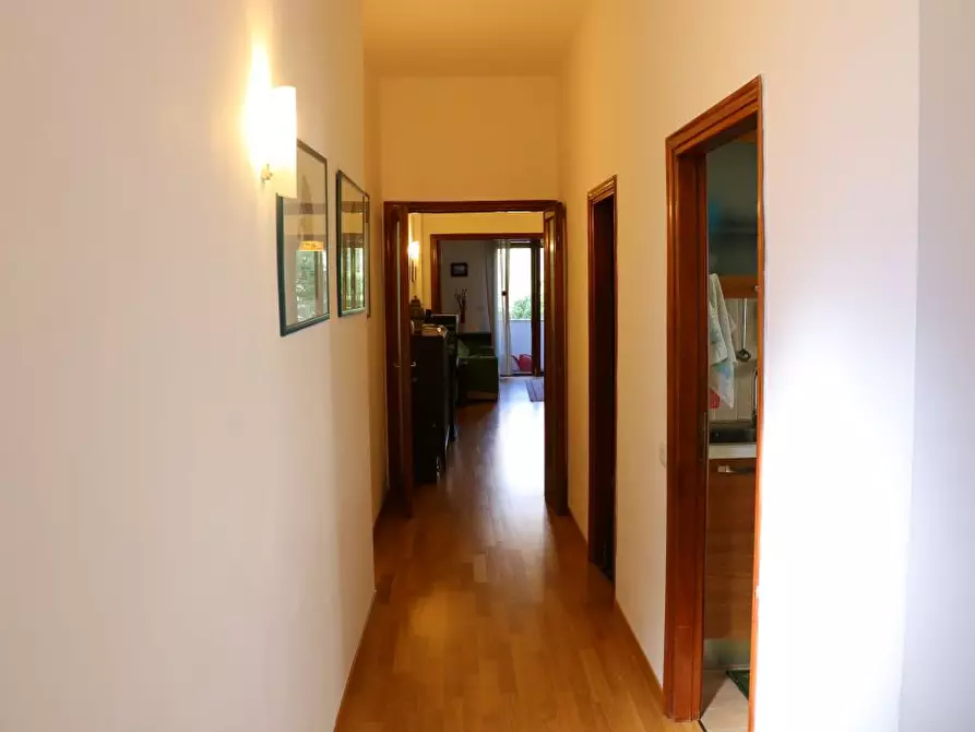 Immagine 18 di Appartamento in vendita  in Piazza Tanucci a Firenze