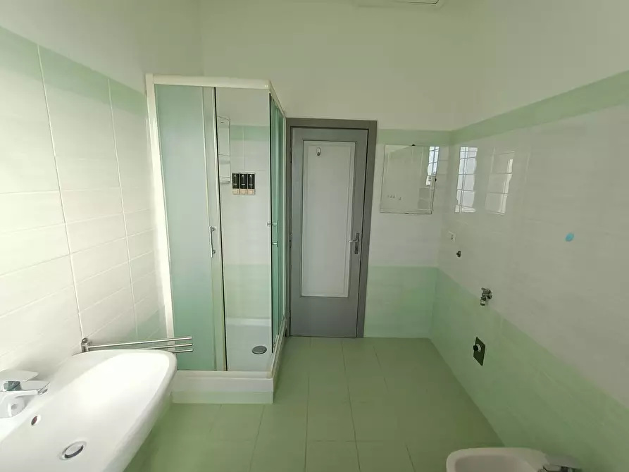 Immagine 29 di Appartamento in vendita  in Via di Corliano a Lastra A Signa