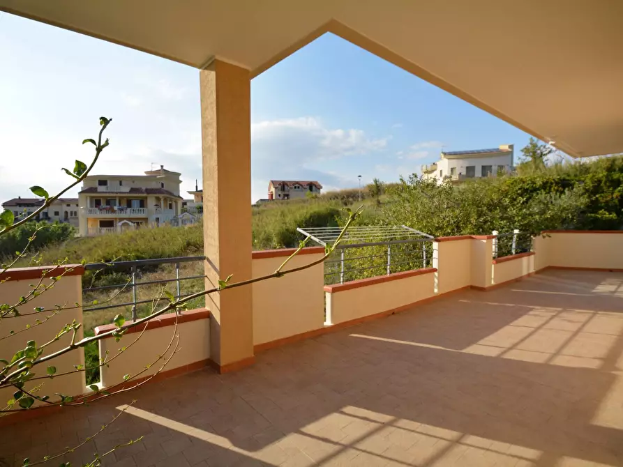 Immagine 17 di Casa semindipendente in vendita  in Via Francesco Lenge s.n. a Montescaglioso