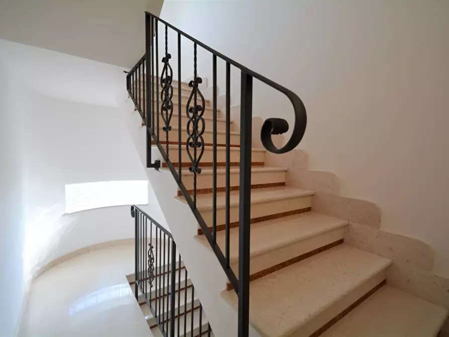 Immagine 13 di Casa semindipendente in vendita  in Via Francesco Lenge s.n. a Montescaglioso