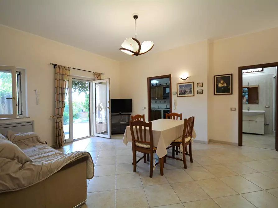 Immagine 39 di Casa semindipendente in vendita  in Via Francesco Lenge s.n. a Montescaglioso