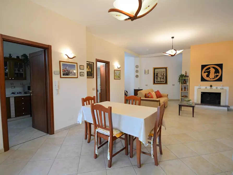 Immagine 40 di Casa semindipendente in vendita  in Via Francesco Lenge s.n. a Montescaglioso