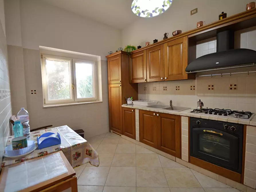 Immagine 41 di Casa semindipendente in vendita  in Via Francesco Lenge s.n. a Montescaglioso