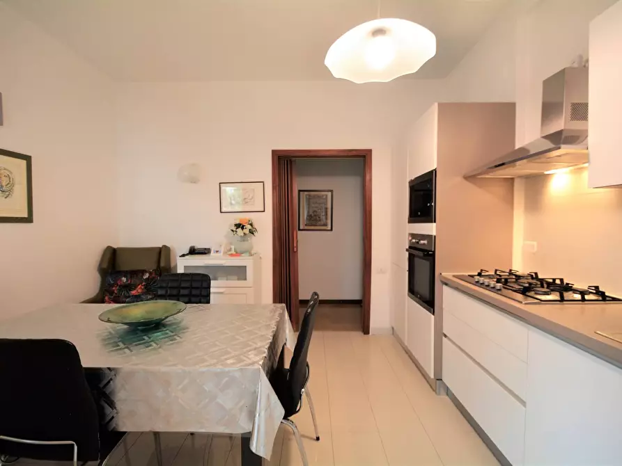 Immagine 1 di Appartamento in vendita  in Viale Gesualdo da Venosa 7 a Matera