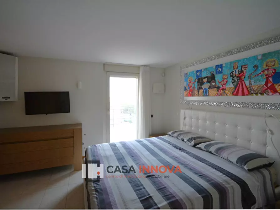 Immagine 27 di Attico in vendita  in vico Cosenza 2 a Matera