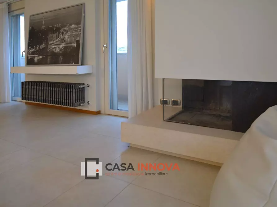 Immagine 10 di Attico in vendita  in vico Cosenza 2 a Matera