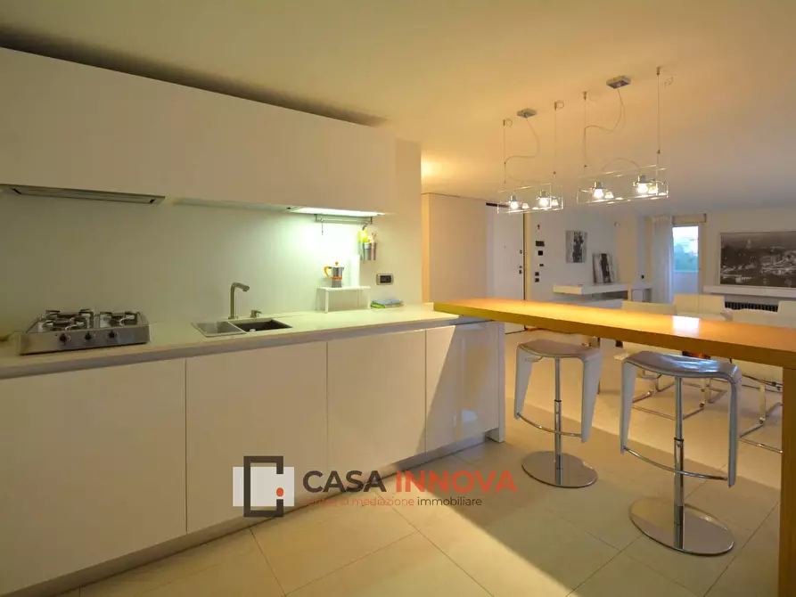 Immagine 17 di Attico in vendita  in vico Cosenza 2 a Matera