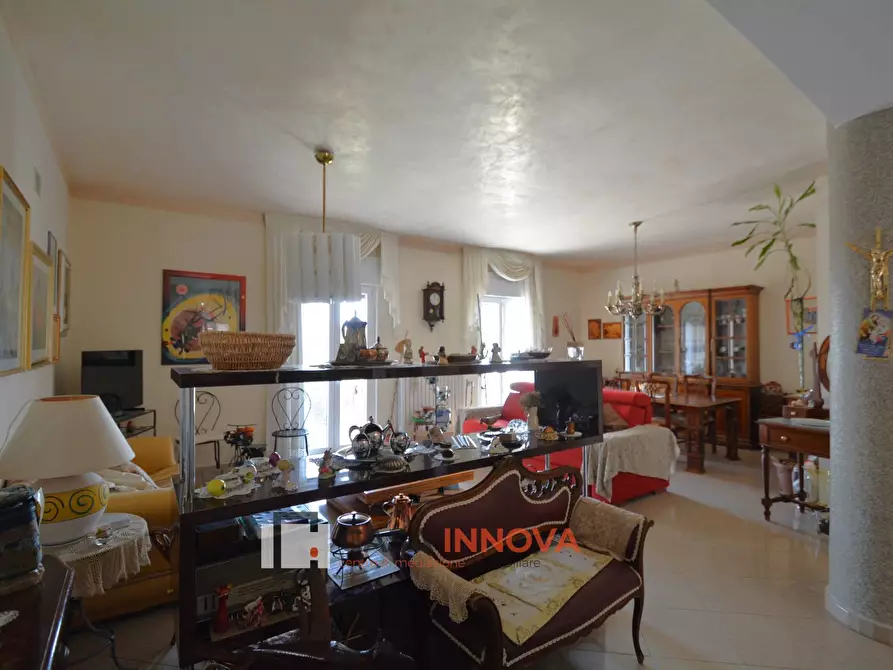 Immagine 12 di Appartamento in vendita  in Via Giovanni Padula a Matera