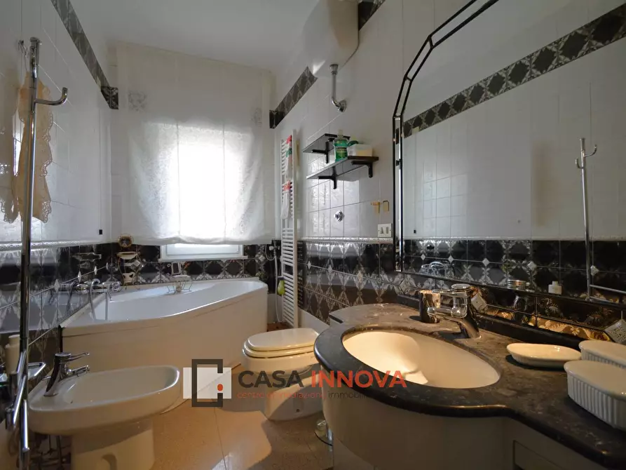 Immagine 26 di Appartamento in vendita  in Via Giovanni Padula a Matera