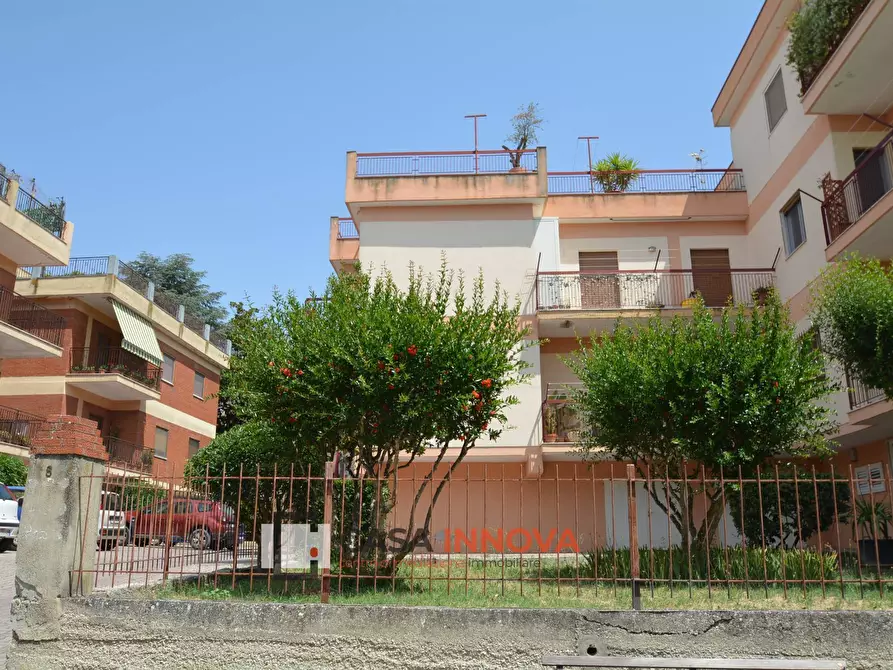 Immagine 1 di Appartamento in vendita  in Via Giovanni Padula a Matera