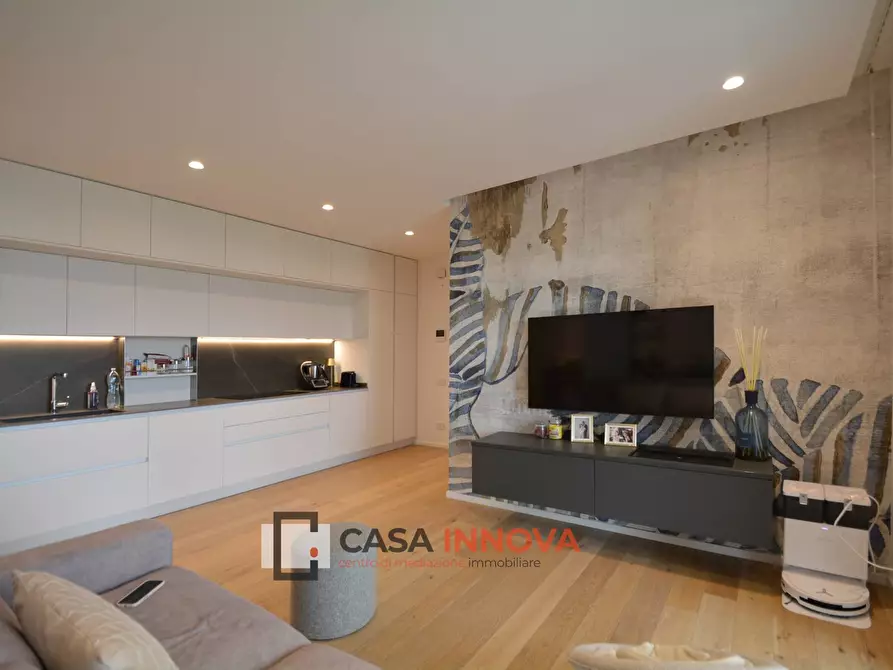 Immagine 1 di Appartamento in vendita  in Via Elisa Springer a Matera