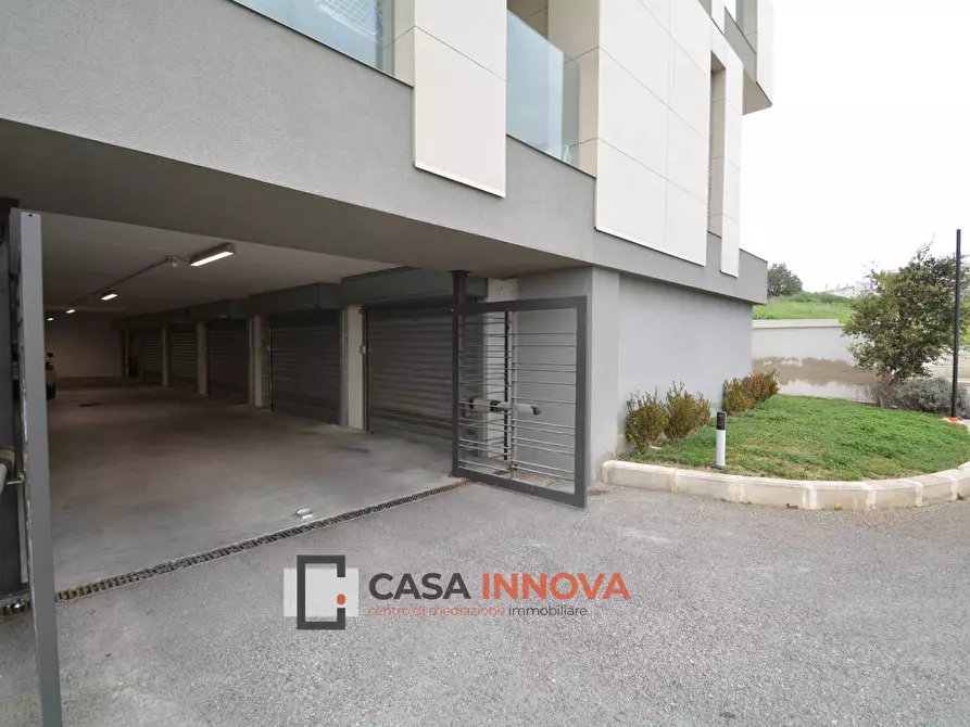 Immagine 35 di Appartamento in vendita  in Via Elisa Springer a Matera