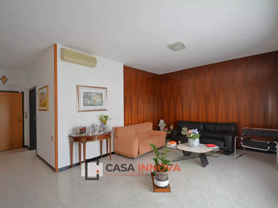 Immagine 3 di Appartamento in vendita  in Via Francesco D'alessio a Matera