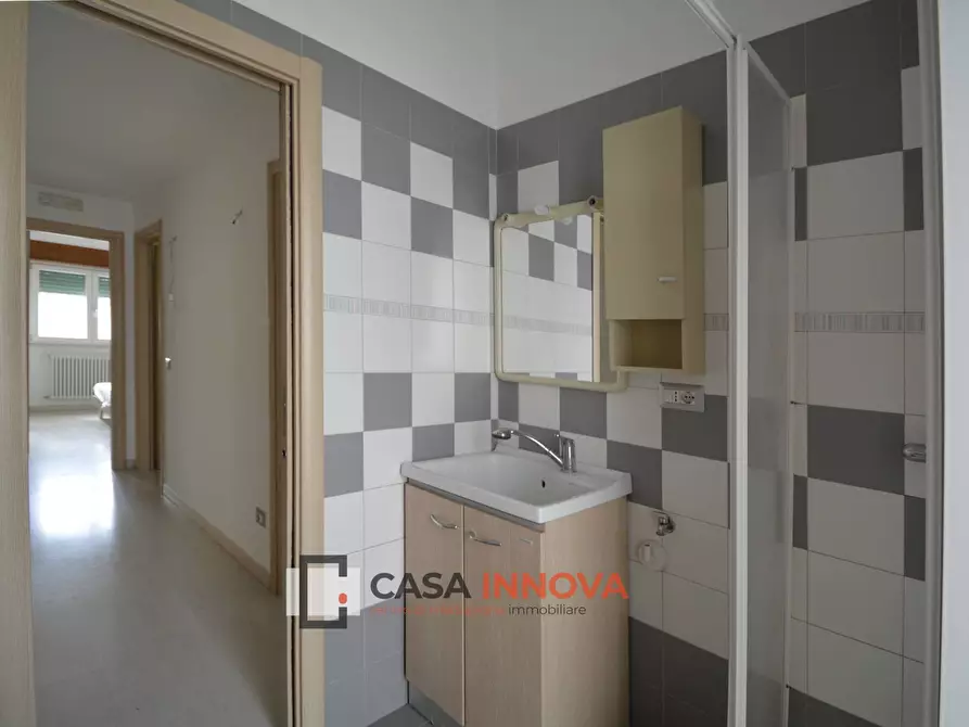 Immagine 35 di Appartamento in vendita  in Largo De Gasperi a Matera