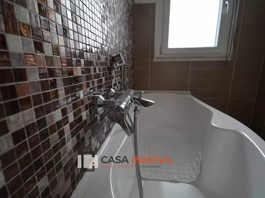 Immagine 26 di Appartamento in vendita  in Largo De Gasperi a Matera